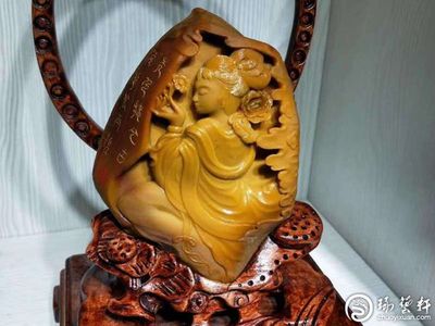 新疆工藝美術大師王鎮 在玉石上鐫刻文化，于設計中傳承匠心